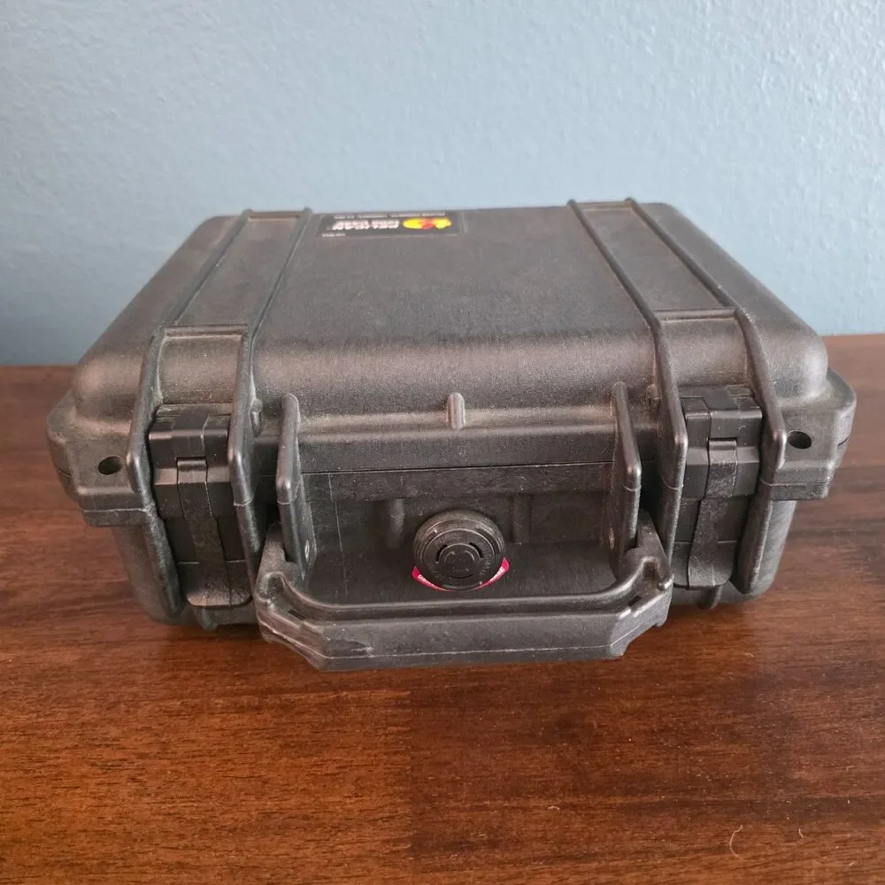1200-000-110 Pelican 1200 Protector Case (With Foam) Camera Firearm Handgun